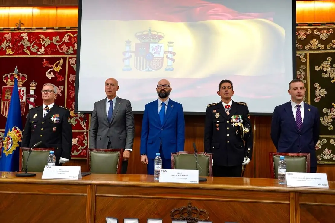 Festividad de los Ángeles Custodios, patrones de la Policía Nacional