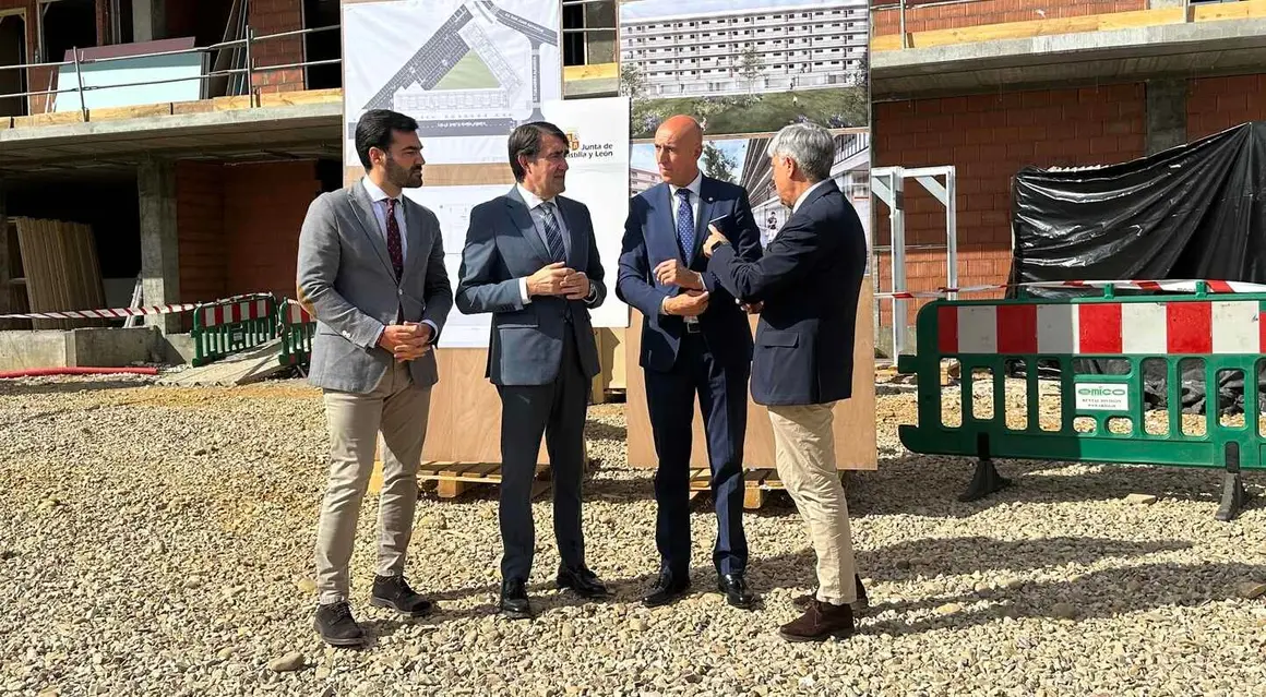 El Ayuntamiento facilita terrenos valorados en 1,5 millones de euros en La Palomera, El Ejido y San Pedro Norte para favorecer el asentamiento de población juvenil. Fotos: AytoLeón