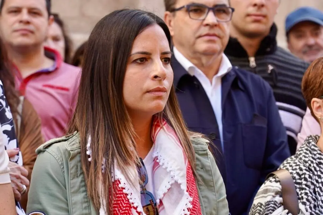 Concentración y lectura de un manifiesto por Palestina en León (5)