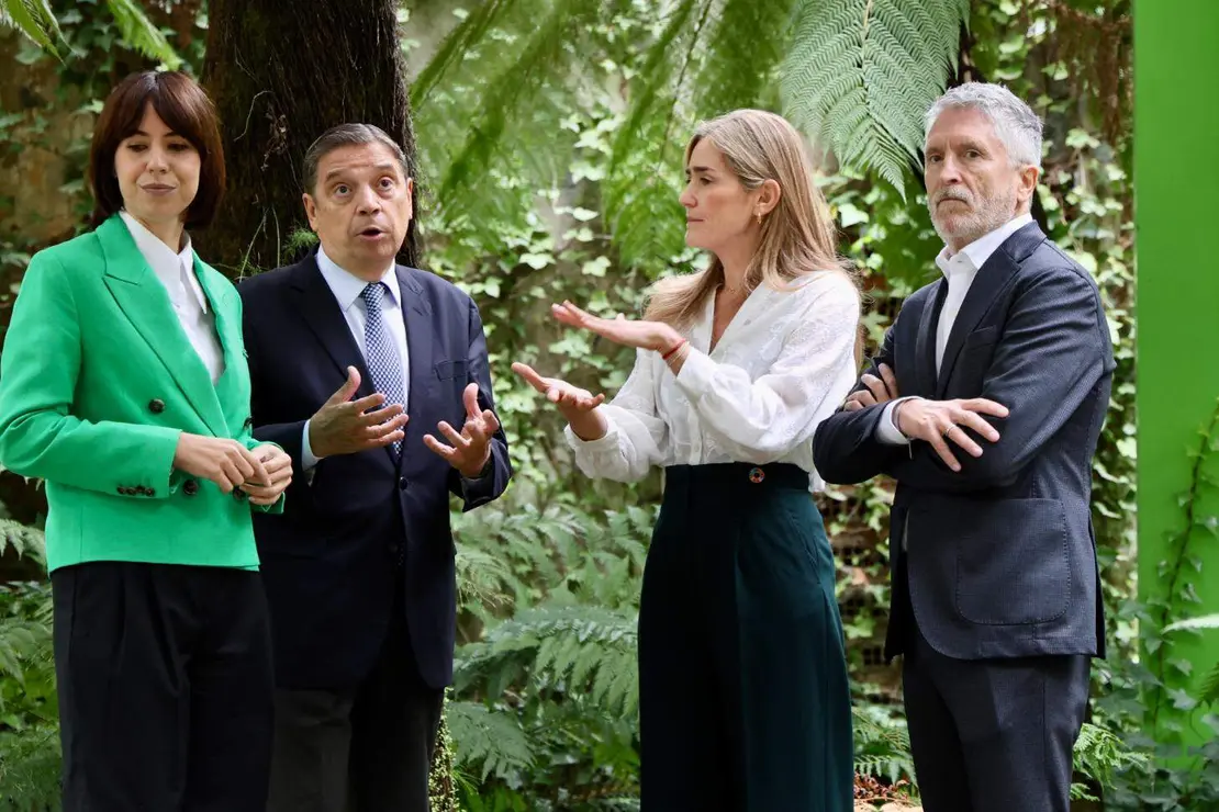 La vicepresidenta tercera del Gobierno y ministra para la Transición Ecológica y el Reto Demográfico, Sara Aagesen Muñoz, abre la Convención por un Pacto de Estado frente a la Emergencia Climática que se celebra en Ponferrada, acompañada por la ministra de Ciencia, Innovación y Universidades, Diana Morant; el ministro de Agricultura, Pesca y Alimentación, Luis Planas; el ministro del Interior, Fernando Grande Marlaska y el delegado del Gobierno, Nicanor Sen, entre otras autoridades. Reportaje gráfico: Campillo