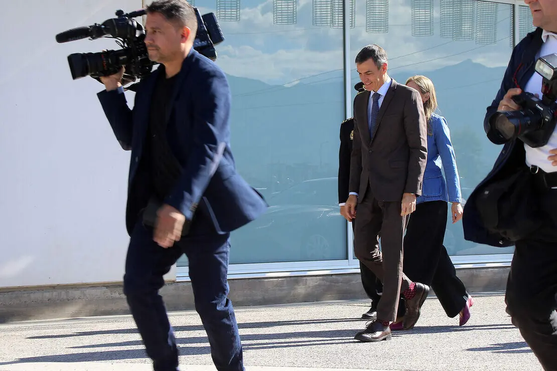 El presidente del Gobierno, Pedro Sánchez, participa en Ponferrada en la segunda jornada de la Convención por un Pacto de Estado frente a la Emergencia Climática, acompañado por la vicepresidenta Sara Aagesen y el delegado del Gobierno, Nicanor Sen