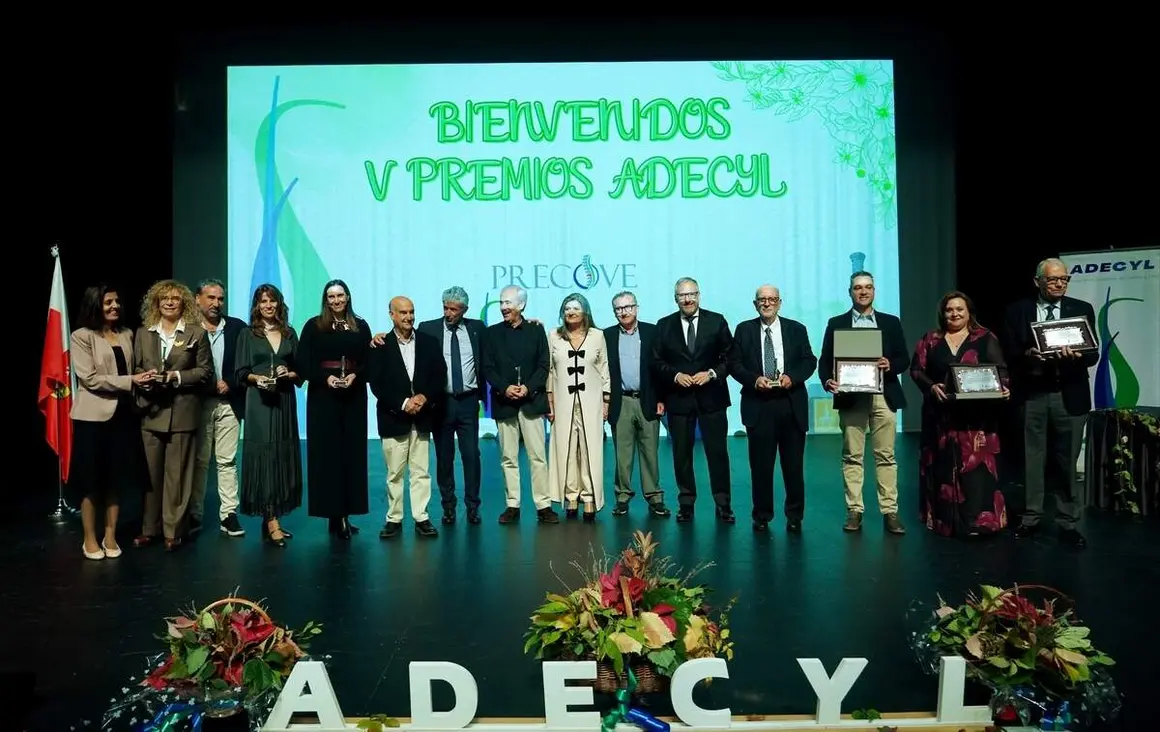El presidente de las Cortes de Castilla y León, Carlos Pollán, participa en el acto de entrega de los V Premios ADECyL Valladolid, que organiza la Asociación de Escoliosis de la Comunidad.