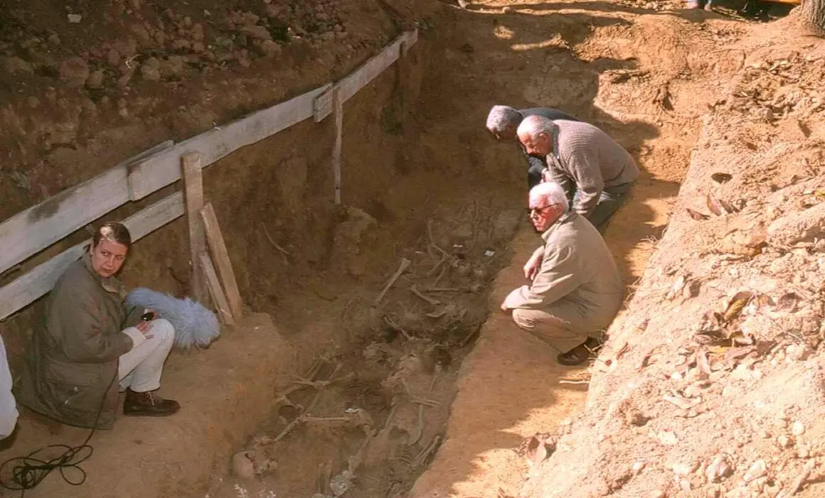 Exhumación Priaranza 3