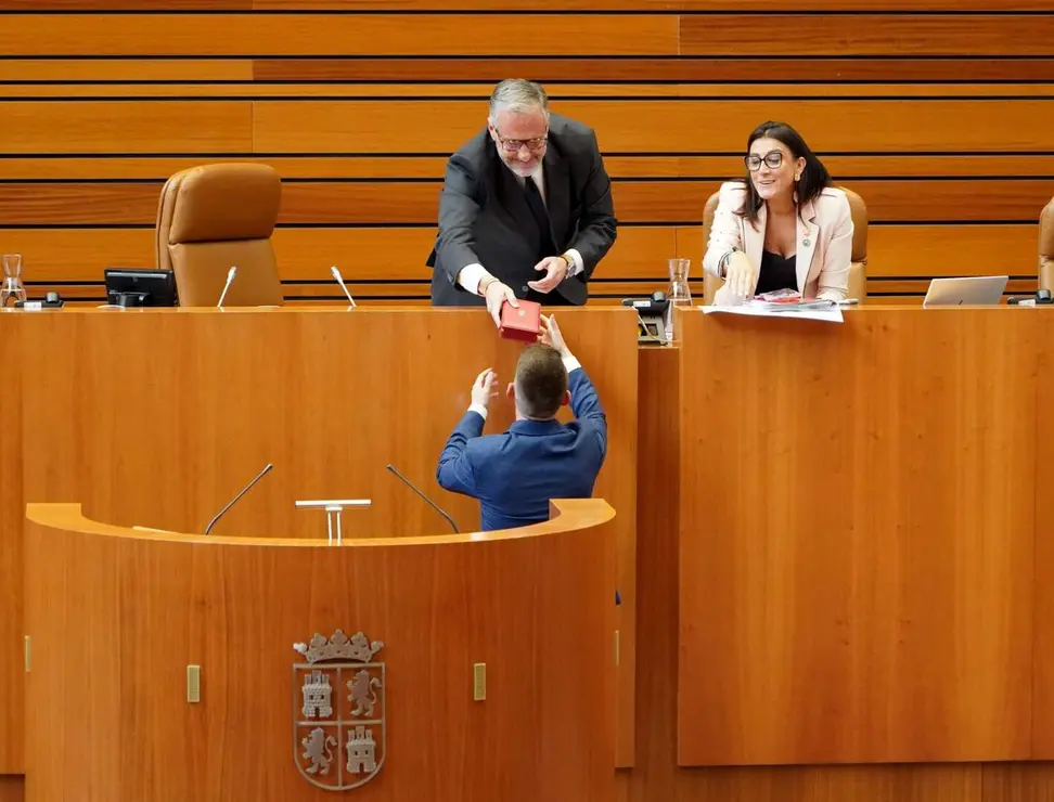 Pleno oCortes CyL (12)