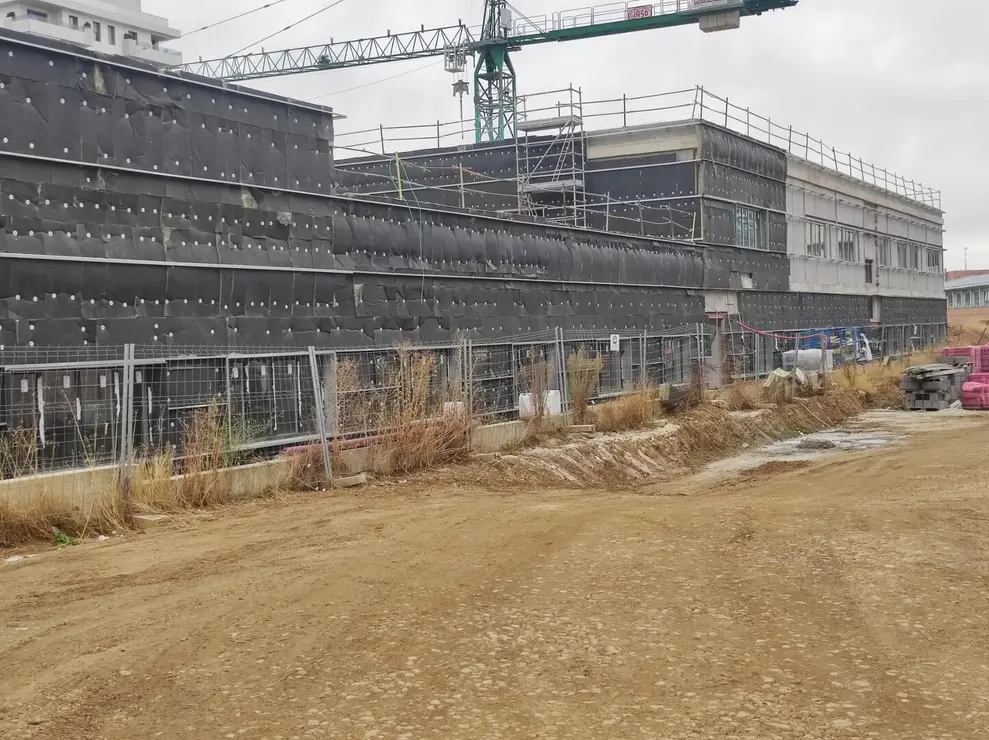 Las obras del nuevo Conservatorio de Música en La Palomera avanzan con la previsión de abrir en el curso 26/27. Foto: MAG