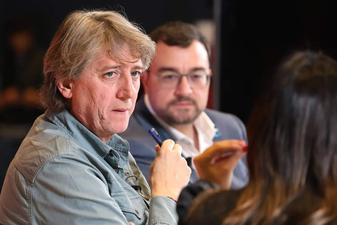 Diálogo ‘La importancia de Europa para Castilla y León. La cohesión territorial para ganar el futuro’, en la que participan, el presidente del Principado de Asturias, Adrián Barbón; el portavoz del Grupo Parlamentario Socialista en el Congreso de los Diputados, Patxi López; el secretario general del PSOE en Castilla y León, Carlos Martínez y moderada por la vicesecretaria del PSOE en Castilla y León, Nuria Rubio. Foto: Campillo