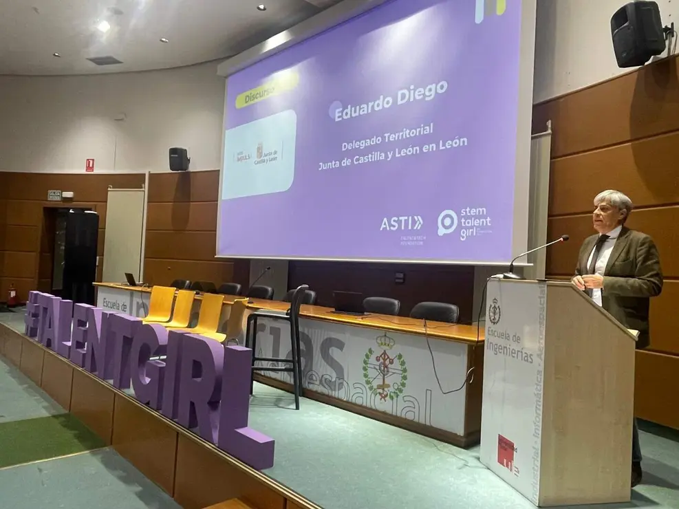 stem girl talent (3)