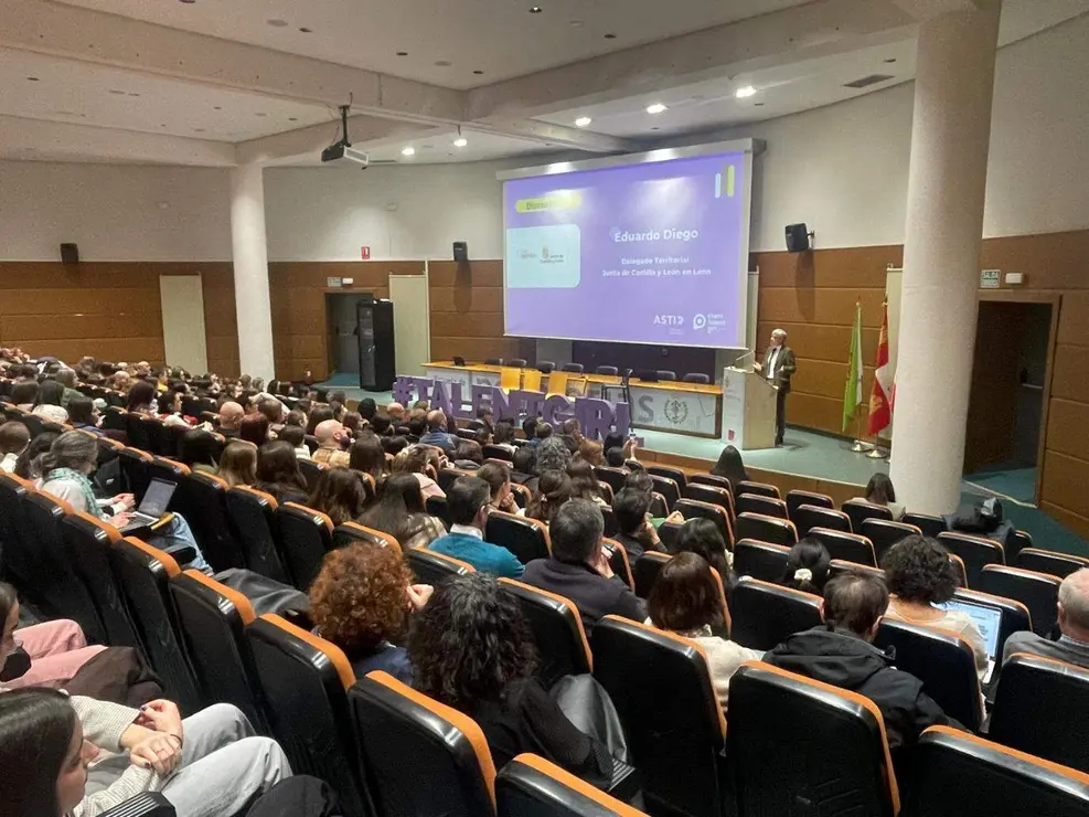 stem girl talent (4)