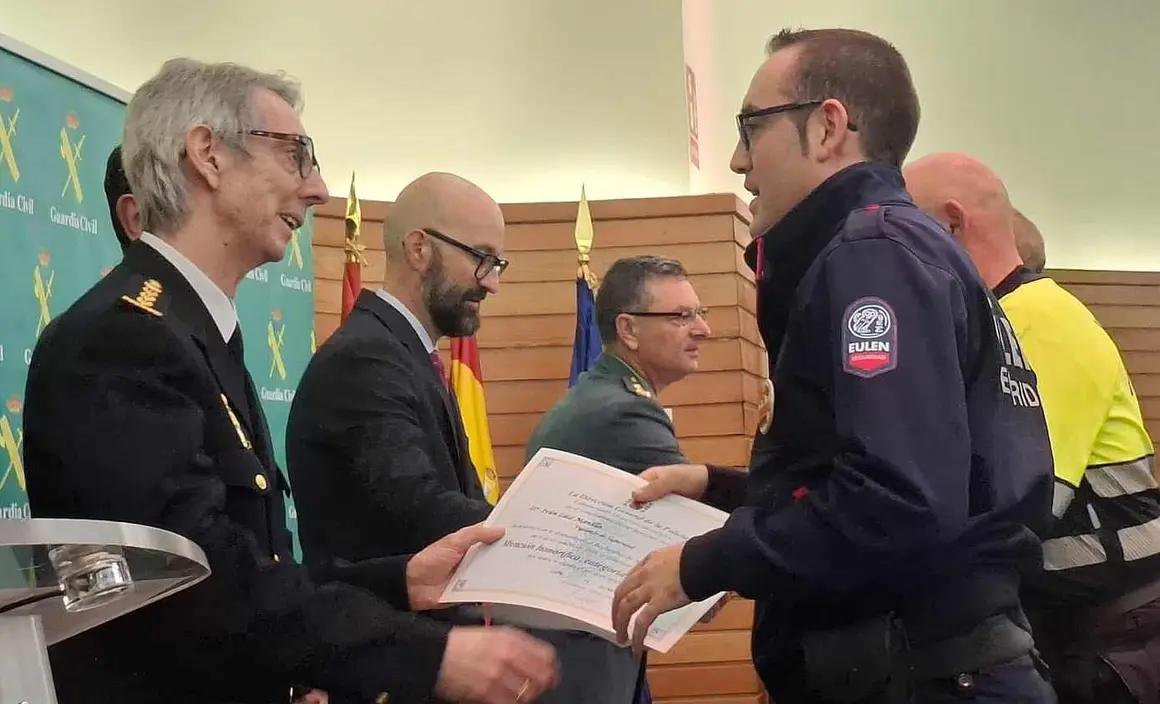 2957b9ee-36f9-454d-b836-610a44a0ccb4