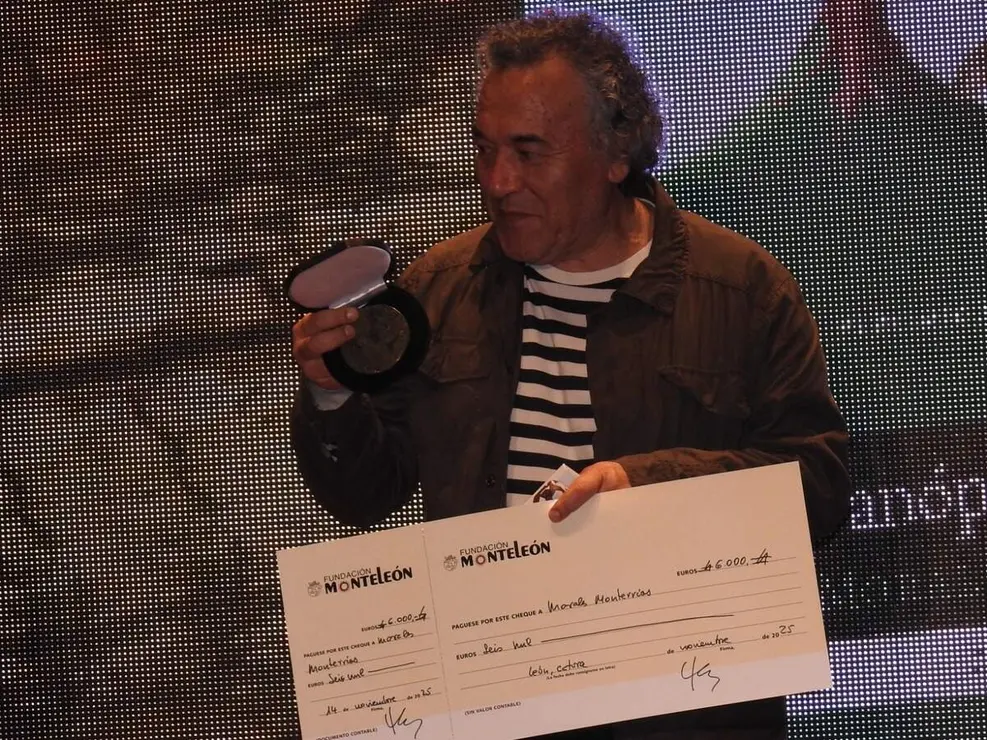 MONTELE&Oacute;N (12)