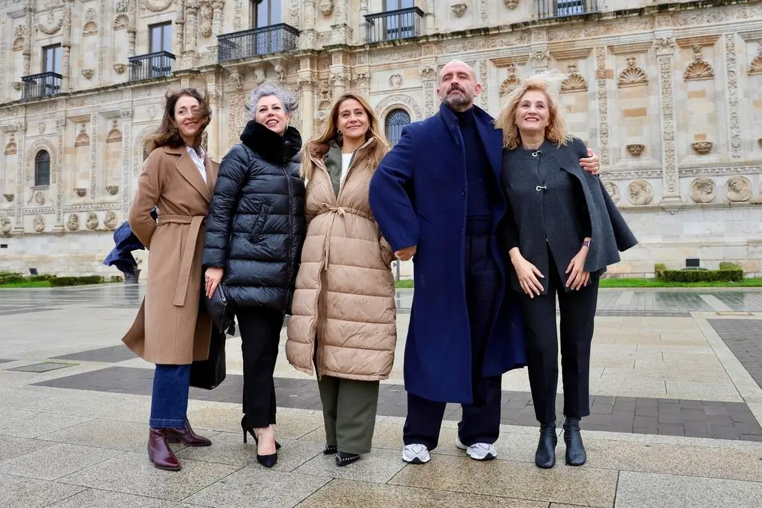El vicesecretario nacional de Educación e Igualdad del Partido Popular, Jaime de los Santos, visita León junto a la diputada leonesa Silvia Franco y la senadora Asunción Mayo