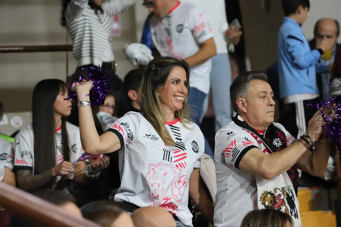 WhatsApp Image 2025-11-16 at 20.05.52 copia 3