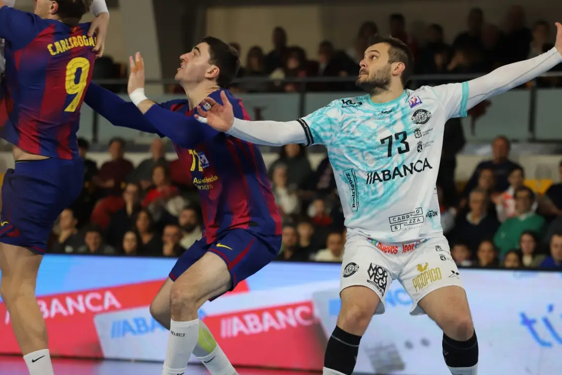 WhatsApp Image 2025-11-16 at 20.05.52 copia