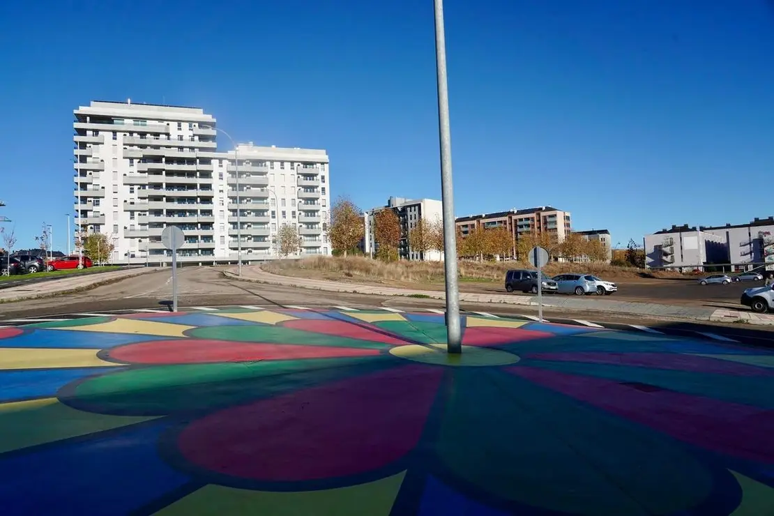 El alcalde de León, José Antonio Diez, informa sobre proyectos municipales en el barrio de La Palomera
