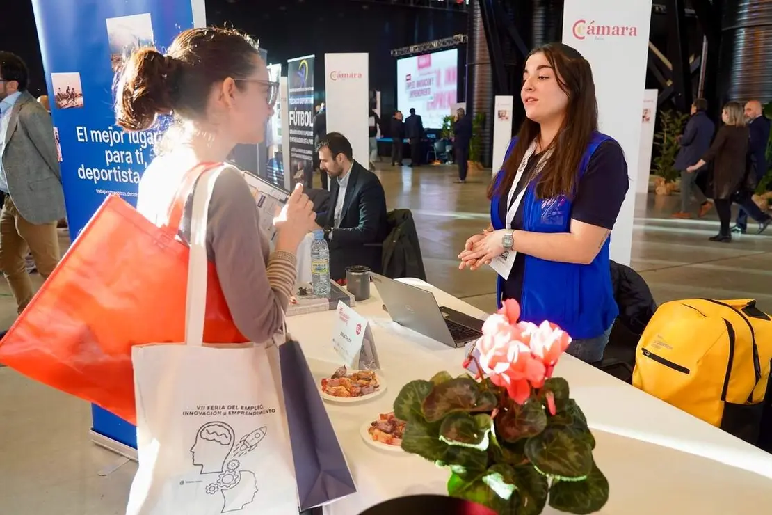 Inauguración de la VII Feria del Empleo, Innovación y Emprendimiento de León, organizada por la Cámara de Comercio, con la asistencia del alcalde, José Antonio Diez