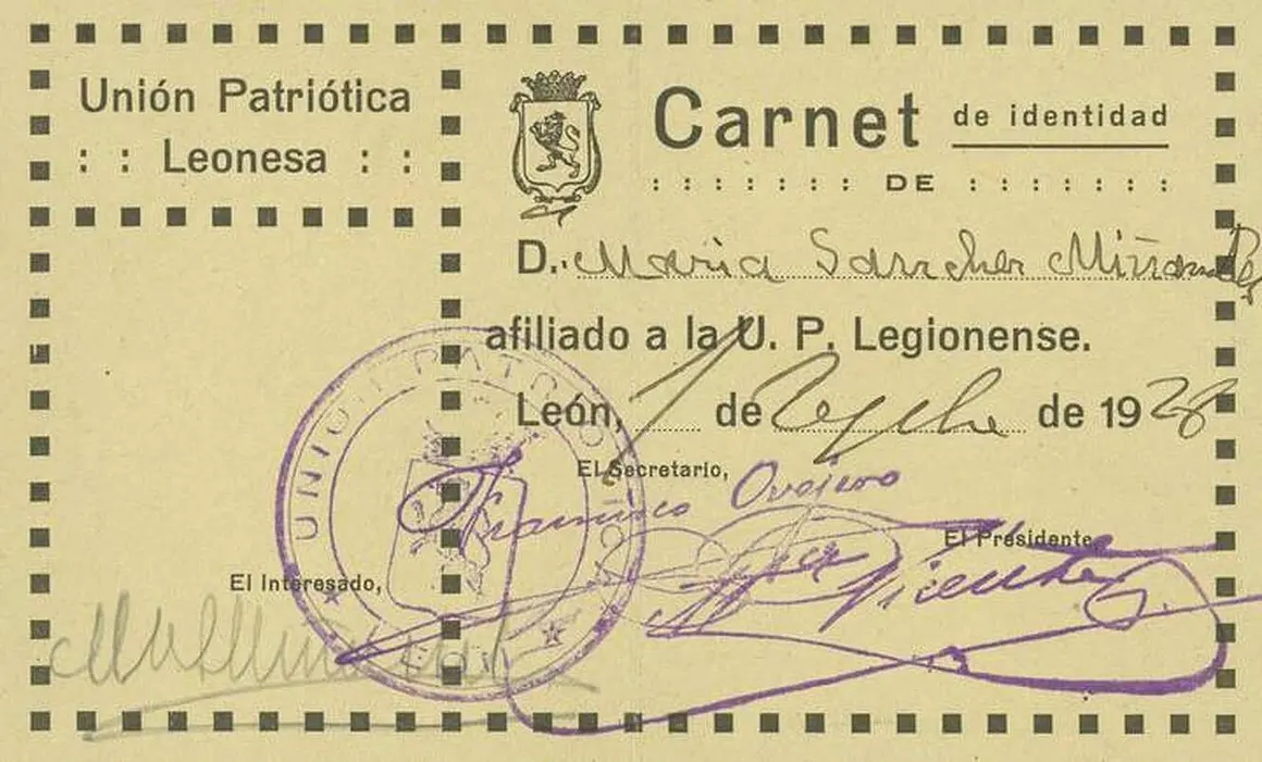 CARNÉ DE UNION PATRIOTICA LEGIONENSE