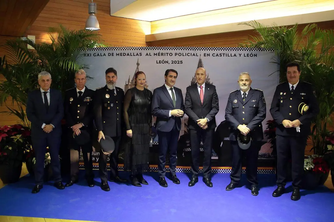 Policía Local medallas (6)