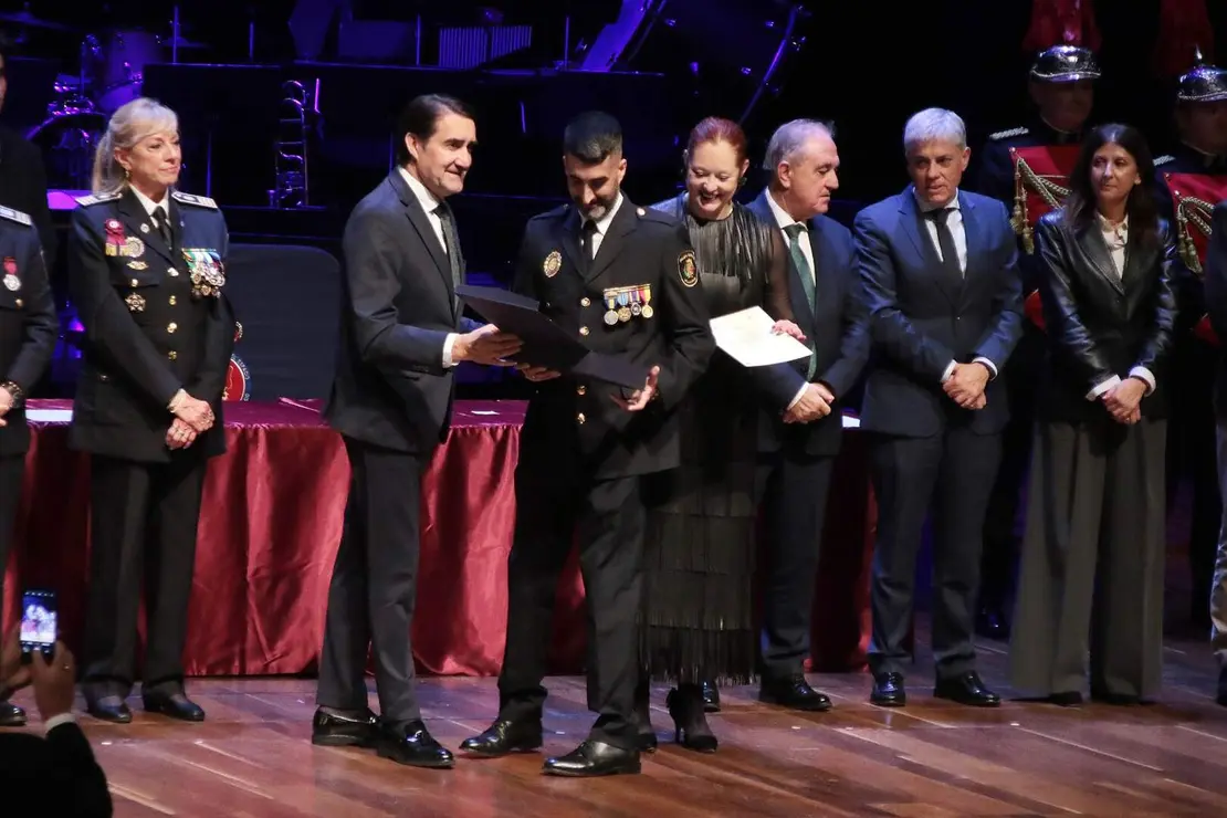 Policía Local medallas (14)