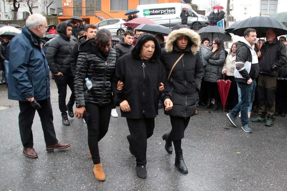 Entierro villablino (5)