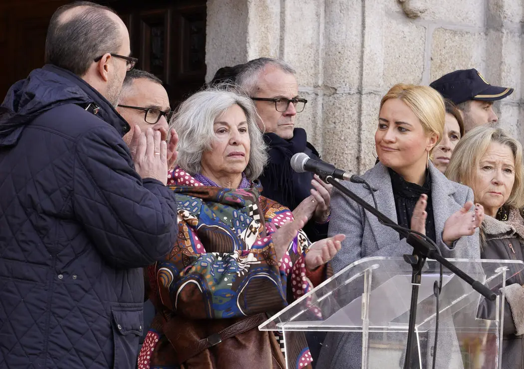 Acto conmemorativo del Ayuntamiento de Ponferrada con motivo del Día Internacional de la Eliminación de la Violencia contra la Mujer