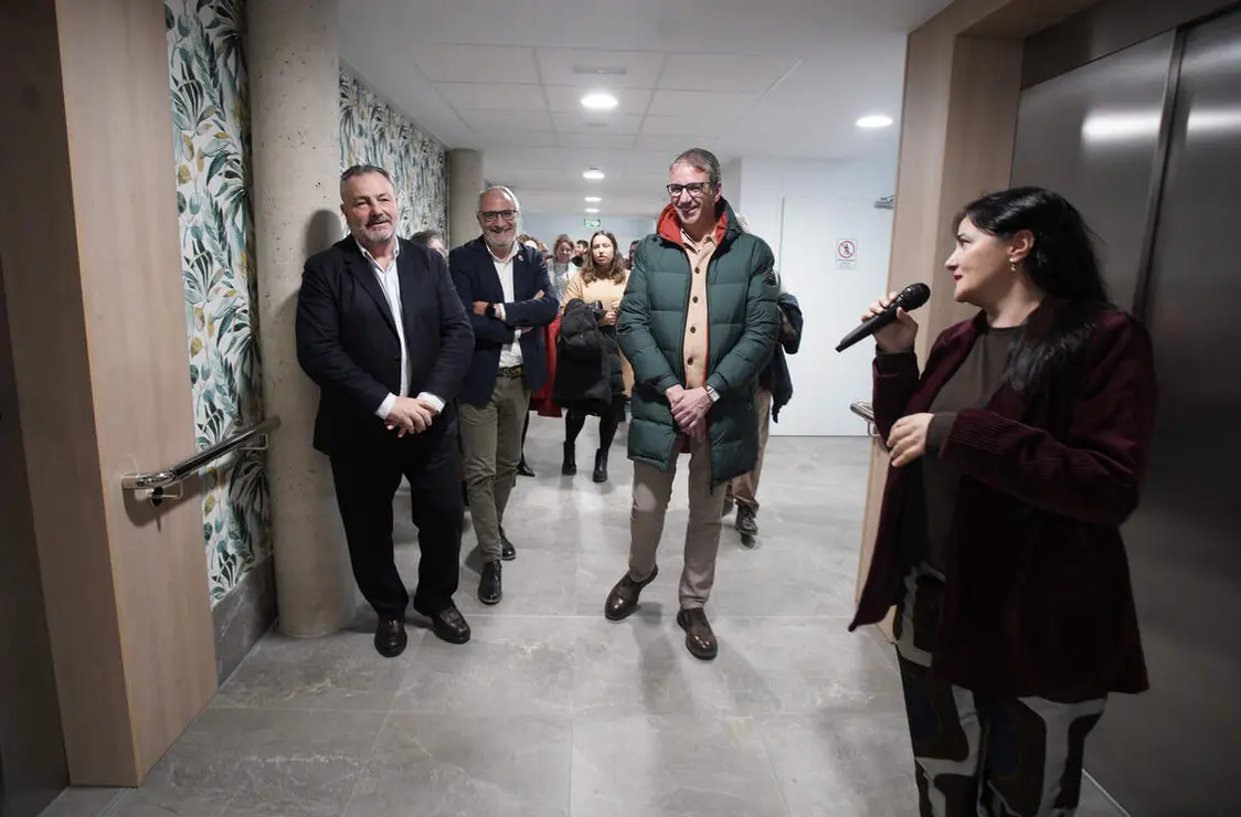 Inauguración de la nueva residencia de personas mayores de Camponaraya (León)