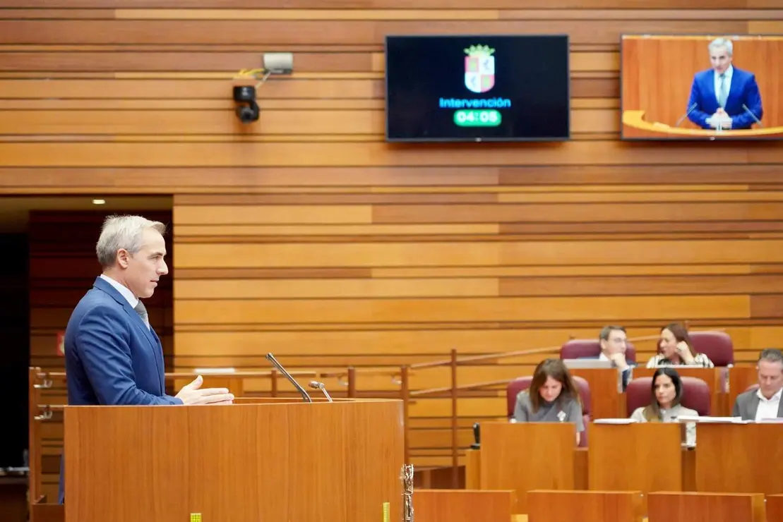 Pleno de las Cortes Foto Leticia Pérez (3)