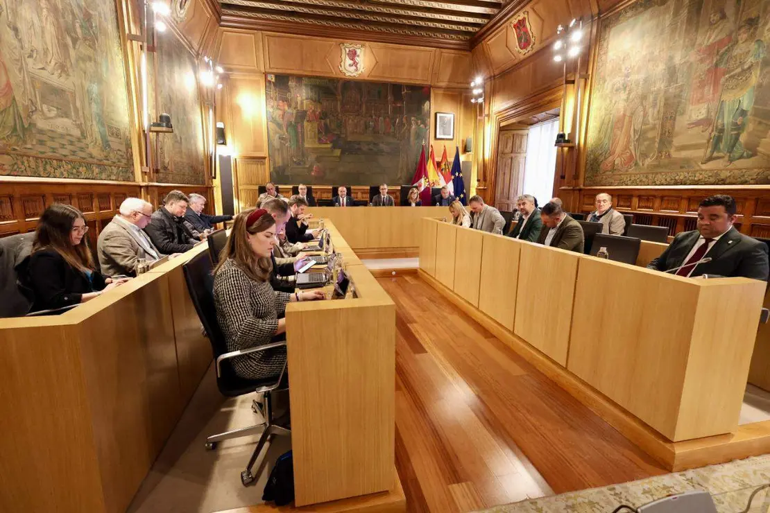 Pleno Diputación de León (4)