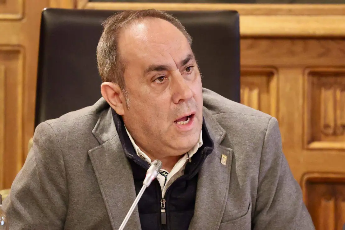 Pleno Diputación de León (12)