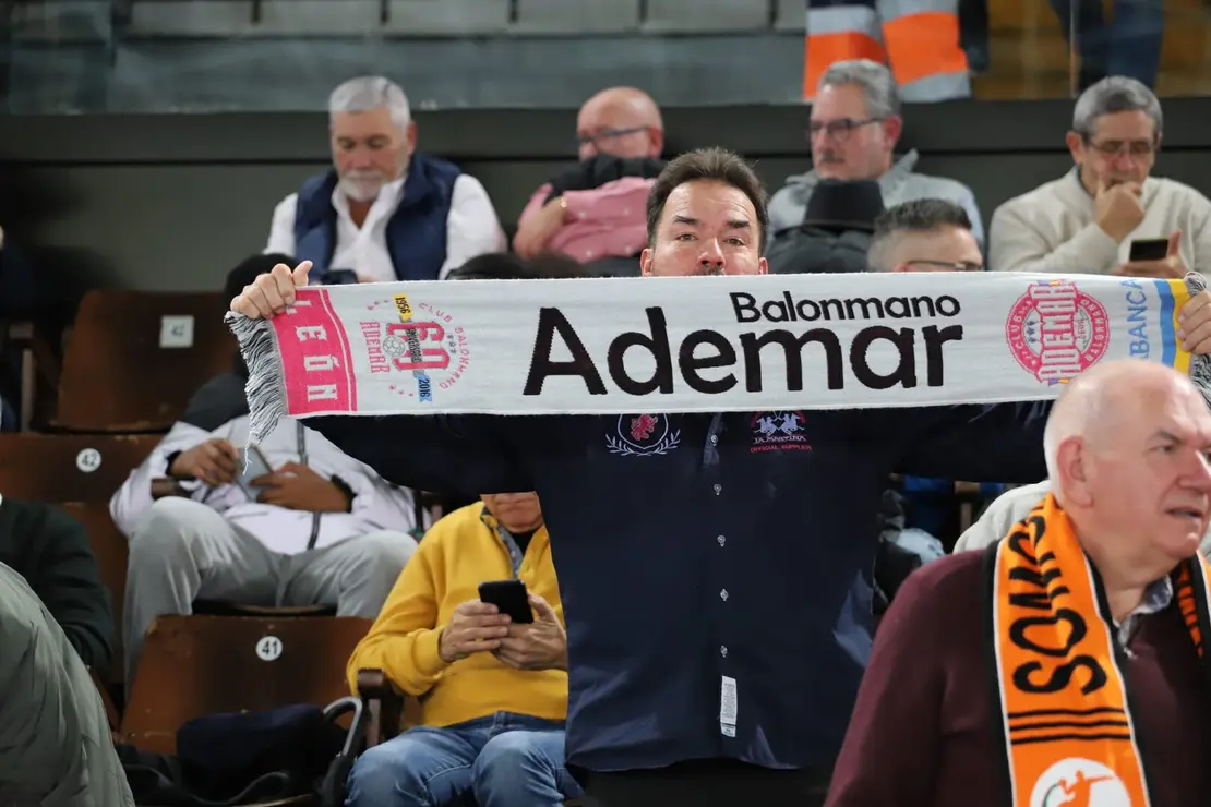 WhatsApp Image 2025-11-29 at 21.37.12 copia 2