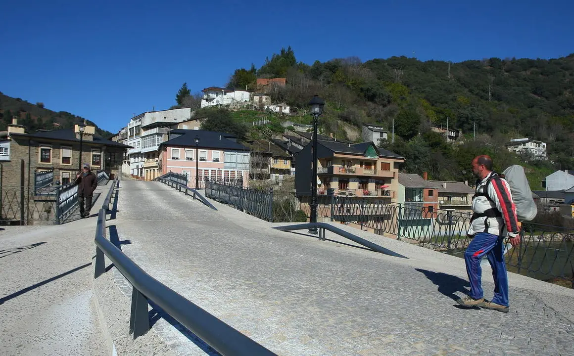 Peregrinos a su paso por la comarca del Bierzo