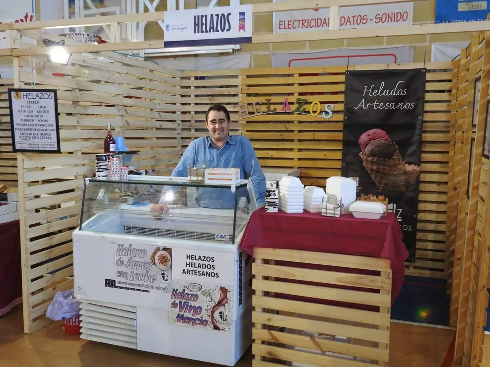 WhatsApp Image 2025-11-30 at 16.43.42 copia 3