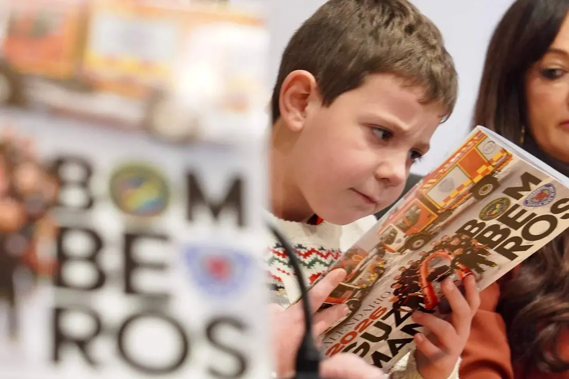 Calendario Bomberos (10)