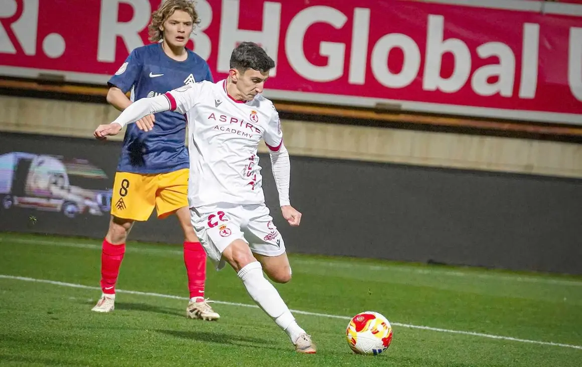 Una acción de Pibe resultó determinante para el 1-0 en el Reino de León.
