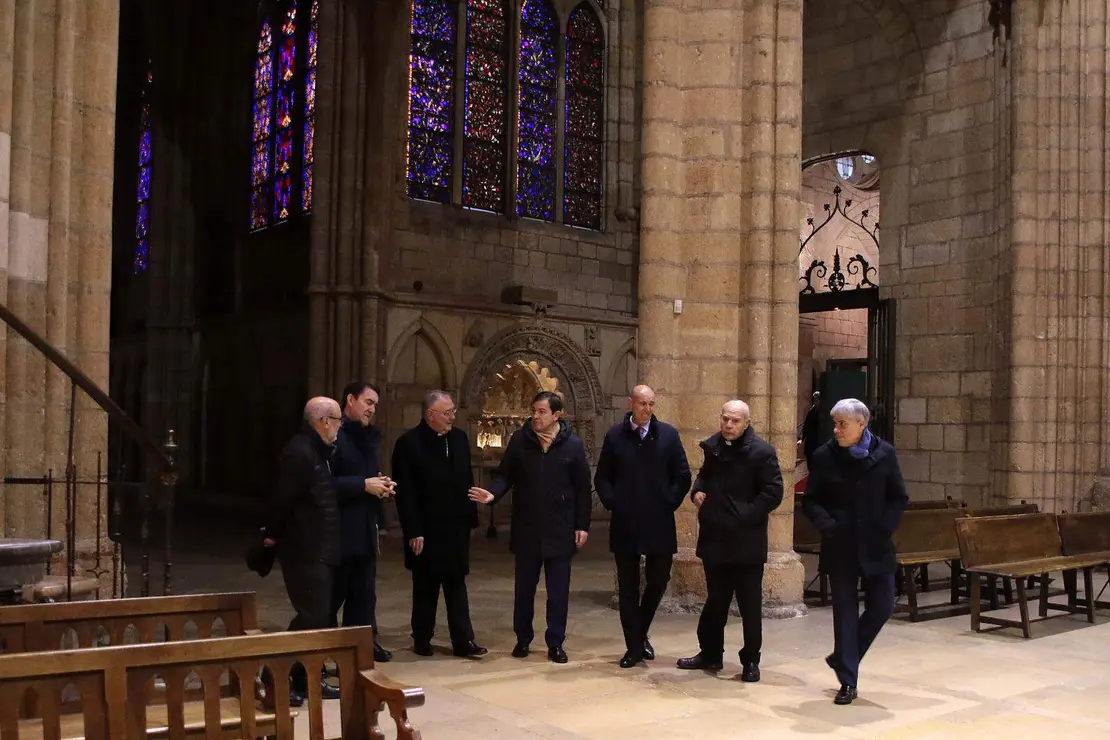 mañueco catedral (1)