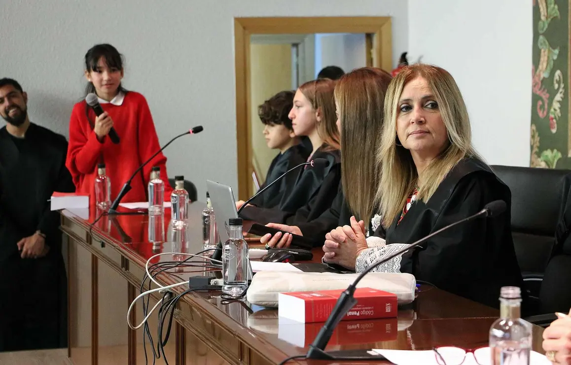 Simulación de juicio (2)