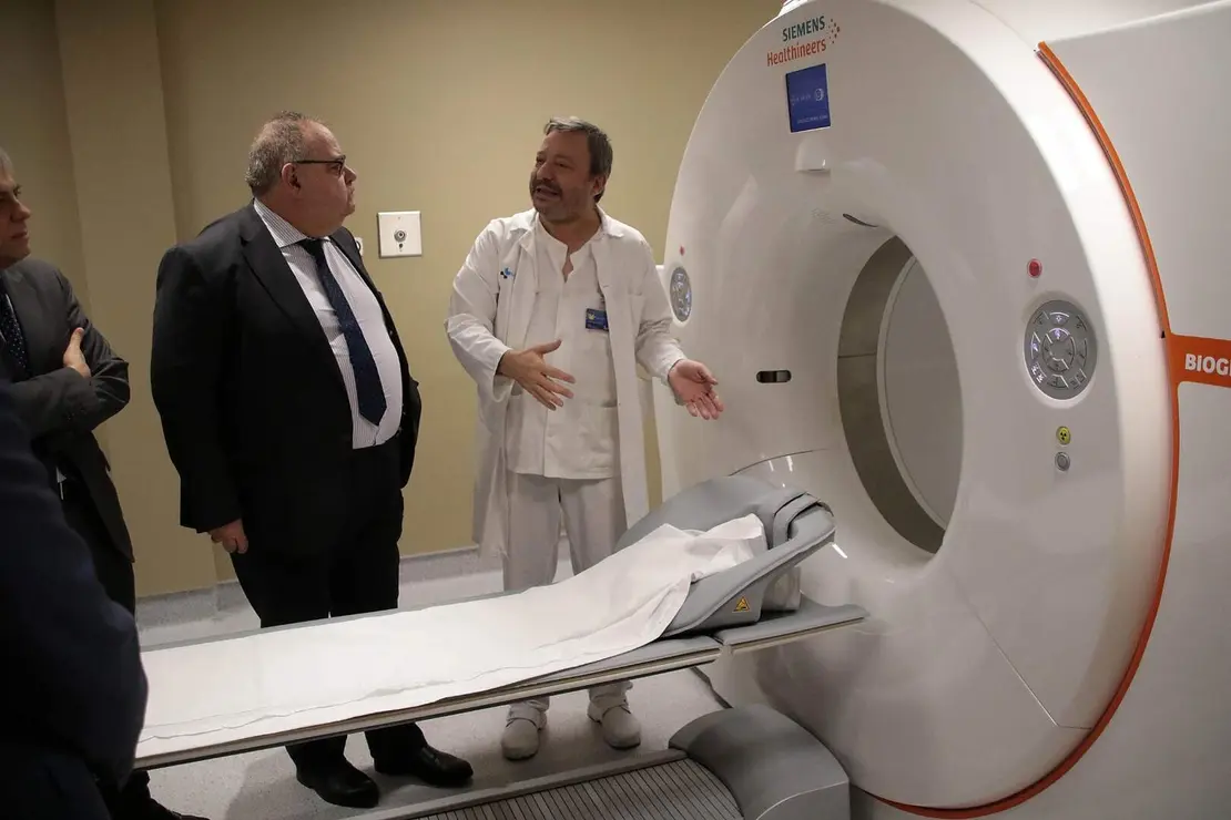 Consejero de Sanidad (6)