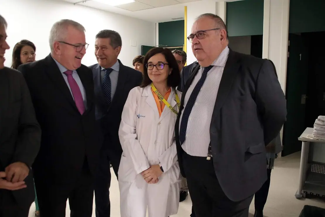 Consejero de Sanidad (7)