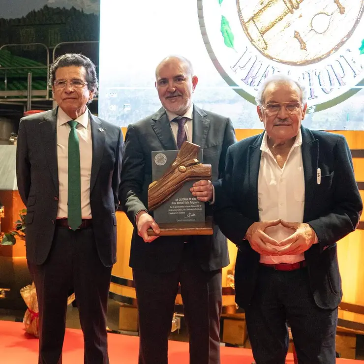 589894813_18302419633256247_4224571372024002538_n