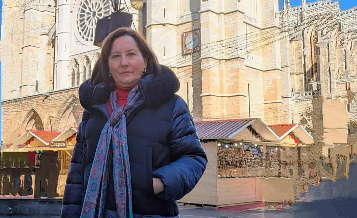 Artista ceramista Maje