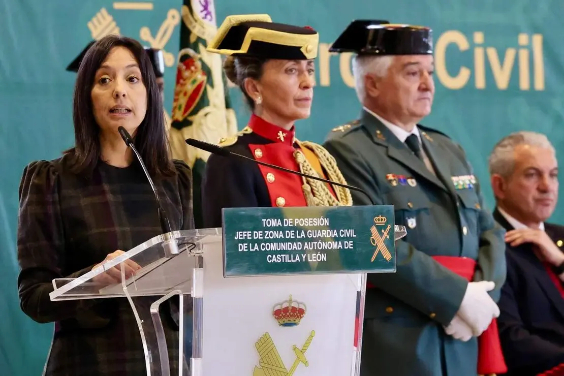 La directora general de la Guardia Civil, Mercedes Gonz&aacute;lez, preside el acto de toma de posesi&oacute;n del general de Brigada, Miguel S&aacute;nchez Guerrero, como nuevo jefe de la Zona de Castilla y Le&oacute;n
