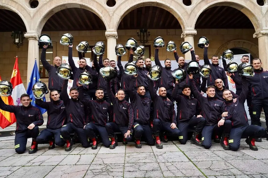 Acto de recibimiento a los 25 nuevos bomberos del Servicio de Prevenci&oacute;n, Extinci&oacute;n de Incendios y Salvamento de la Diputaci&oacute;n de Le&oacute;n