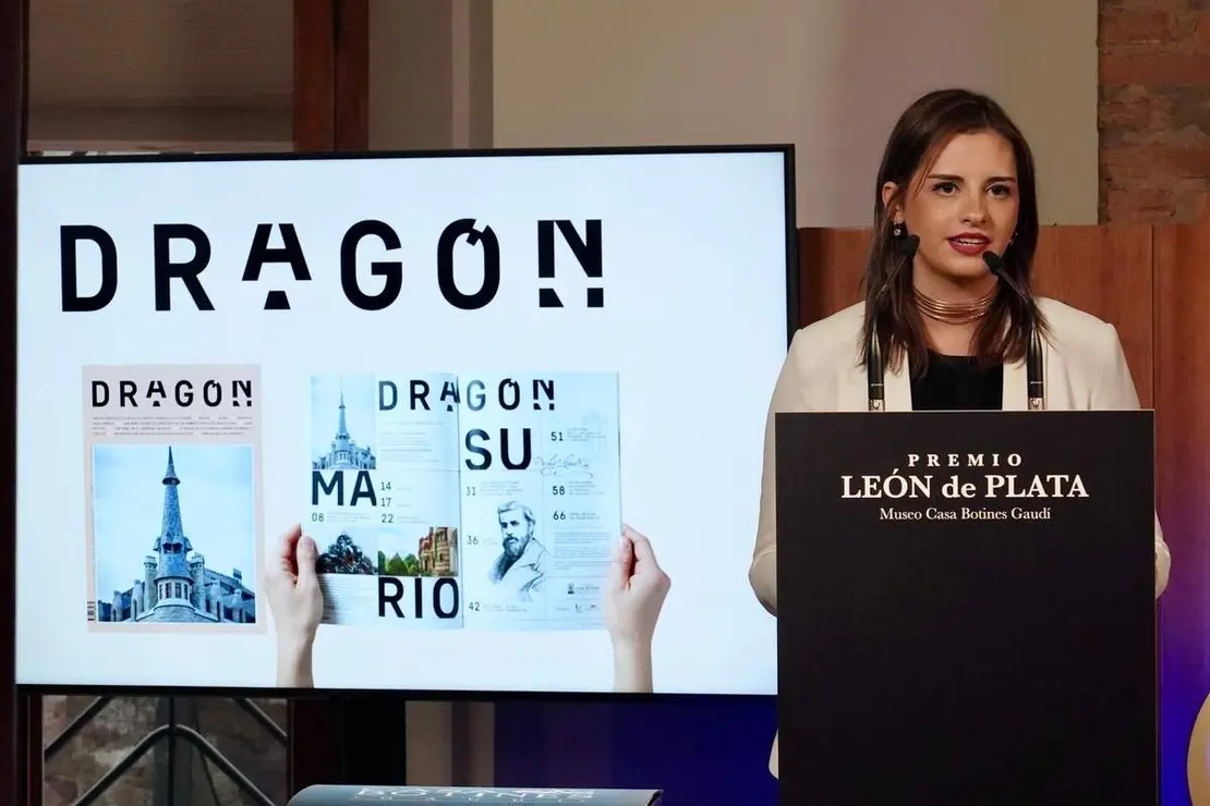 El Museo Casa Botines Gaud&iacute; entrega el III Premio Le&oacute;n de Plata y presenta su programaci&oacute;n para el pr&oacute;ximo a&ntilde;o en un acto en el que intervienen el director general de la Fundaci&oacute;n Obra Social de Castilla y Le&oacute;n, Jos&eacute; Mar&iacute;a Viejo; el director del Museo, Ra&uacute;l Fern&aacute;ndez Sobrino, y representantes de la Bas&iacute;lica de la Sagrada Familia