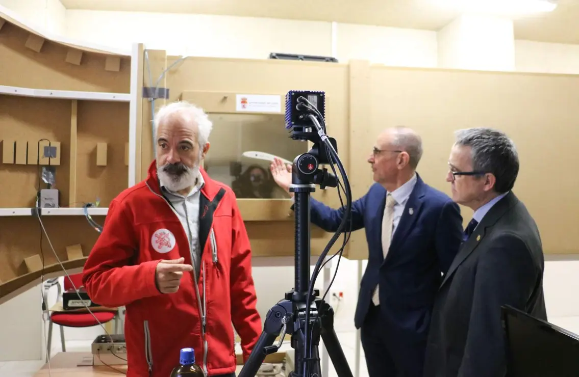 dc94eb7c-d43b-4068-9940-234f4331643c