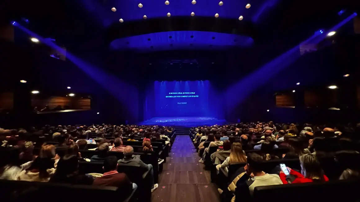 GALA INTERNACIONAL III