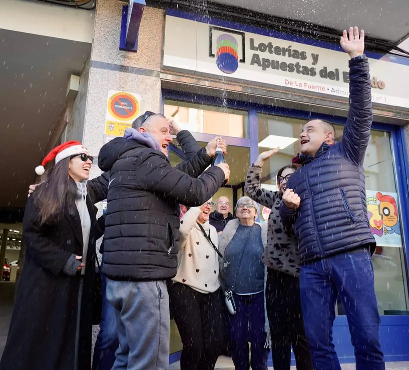El &ldquo;Gordo&rdquo; de la Loter&iacute;a de Navidad reparte 468 millones de euros en La Ba&ntilde;eza (Le&oacute;n)