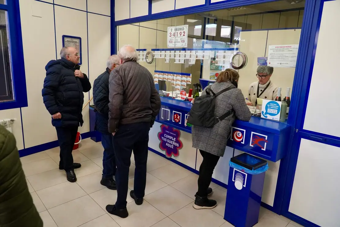 El &ldquo;Gordo&rdquo; de la Loter&iacute;a de Navidad reparte 468 millones de euros en La Ba&ntilde;eza (Le&oacute;n)