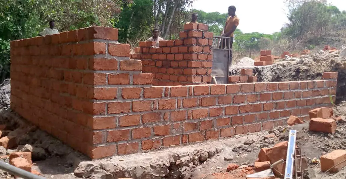 Proyecto de C&aacute;ritas subvencionado por la Junta de Castilla y Le&oacute;n para el abastecimiento de agua a una poblaci&oacute;n de 2.500 habitantes en Kikuyo (Congo)