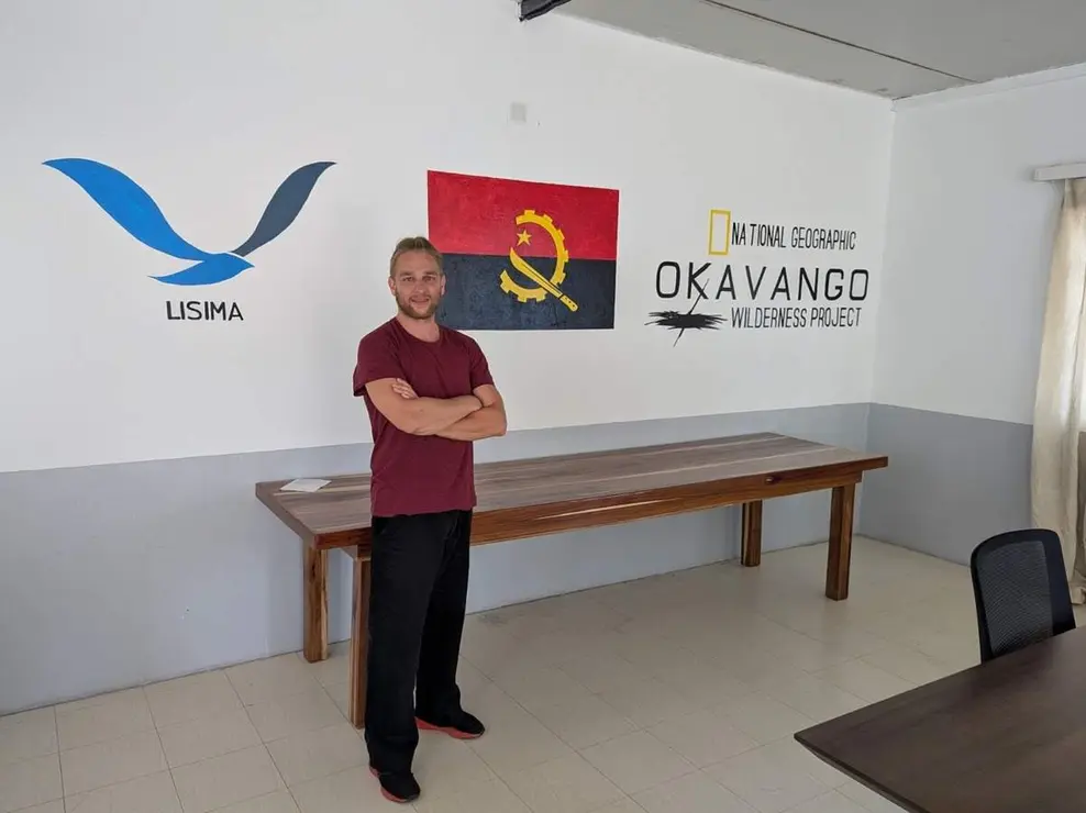 El investigador del Campus de Ponferrada V&iacute;ctor Fern&aacute;ndez participa en una expedici&oacute;n internacional liderada por National Geographic para proteger el delta africano del Okavango