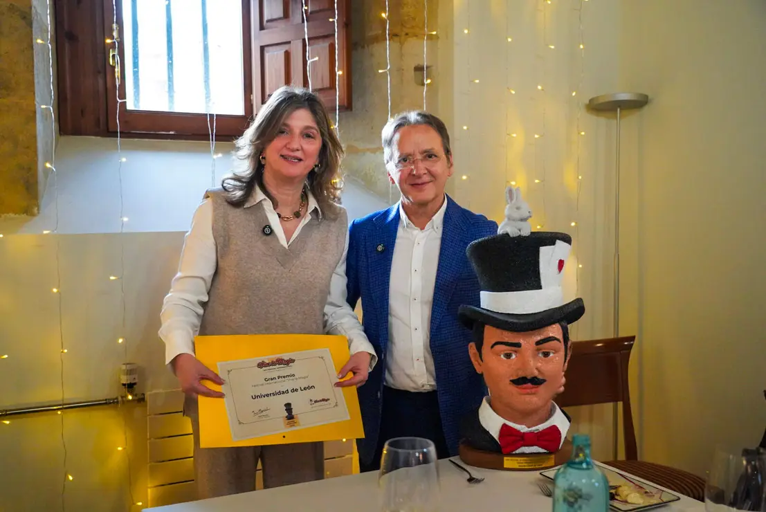 Festival Le&oacute;n vive la Magia (23)