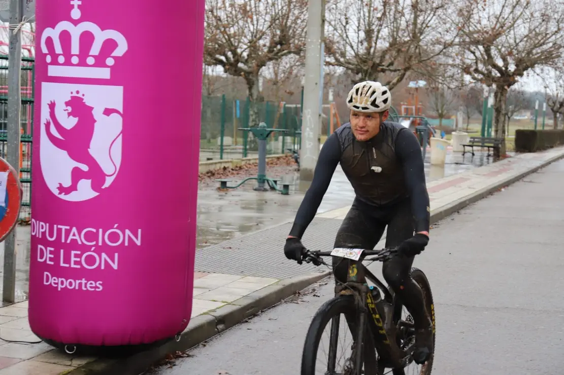 VILLABALTER LLEGADA (28)